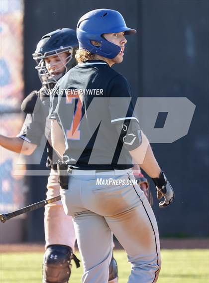 Thumbnail 1 in Thunderbird vs Dysart photogallery.