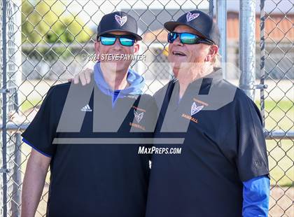 Thumbnail 1 in Thunderbird vs Dysart photogallery.