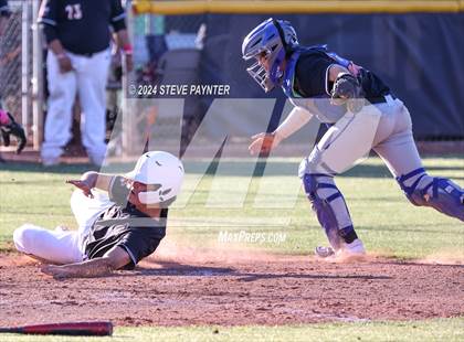 Thumbnail 1 in Thunderbird vs Dysart photogallery.