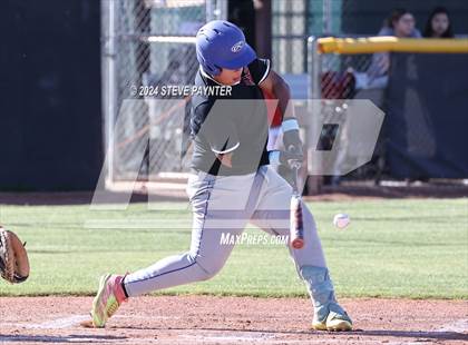 Thumbnail 2 in Thunderbird vs Dysart photogallery.