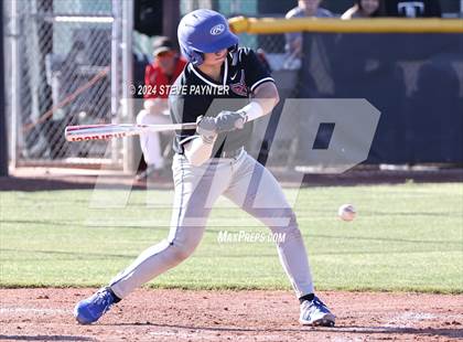 Thumbnail 3 in Thunderbird vs Dysart photogallery.