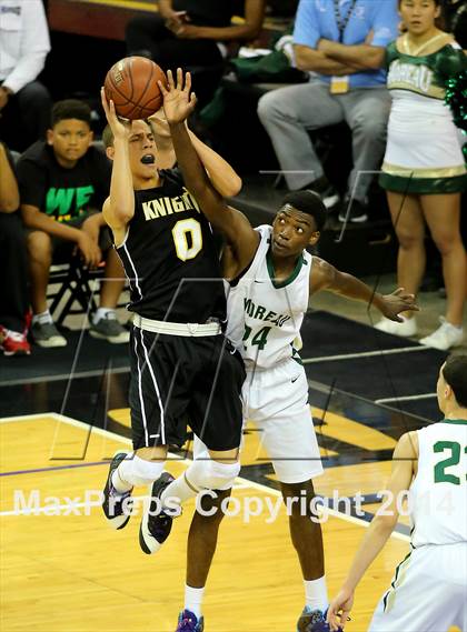 Thumbnail 2 in Moreau Catholic vs Bishop Montgomery (CIF State D4 Final) photogallery.