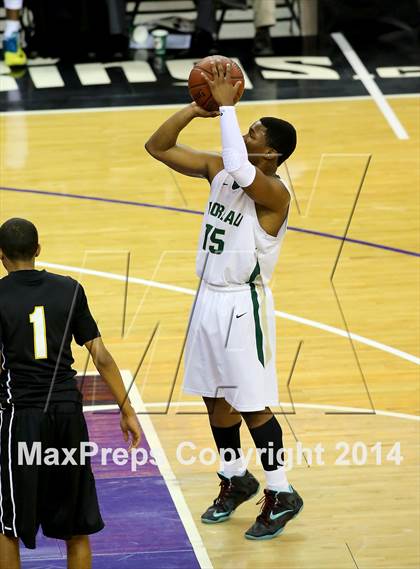 Thumbnail 2 in Moreau Catholic vs Bishop Montgomery (CIF State D4 Final) photogallery.