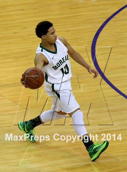 Thumbnail 1 in Moreau Catholic vs Bishop Montgomery (CIF State D4 Final) photogallery.