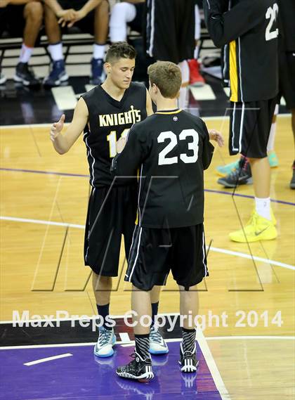 Thumbnail 1 in Moreau Catholic vs Bishop Montgomery (CIF State D4 Final) photogallery.