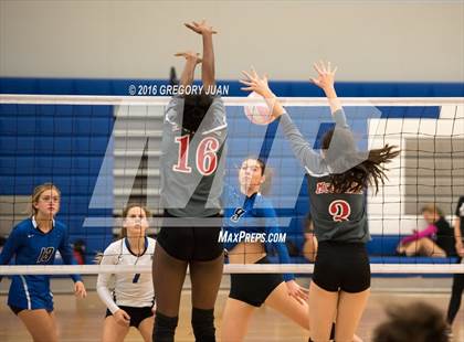 Thumbnail 2 in McGehee vs. St. Scholastica (Penguin Volleyball Classic) photogallery.