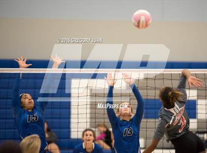 Thumbnail 1 in McGehee vs. St. Scholastica (Penguin Volleyball Classic) photogallery.