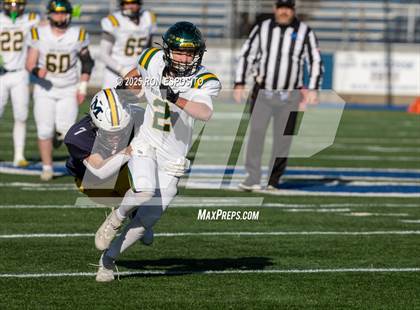 Thumbnail 2 in Massapequa vs Ward Melville (Long Island Div 1 Finals) photogallery.