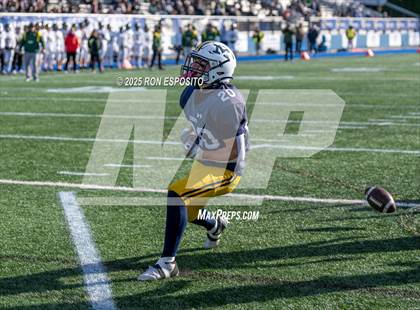 Thumbnail 1 in Massapequa vs Ward Melville (Long Island Div 1 Finals) photogallery.