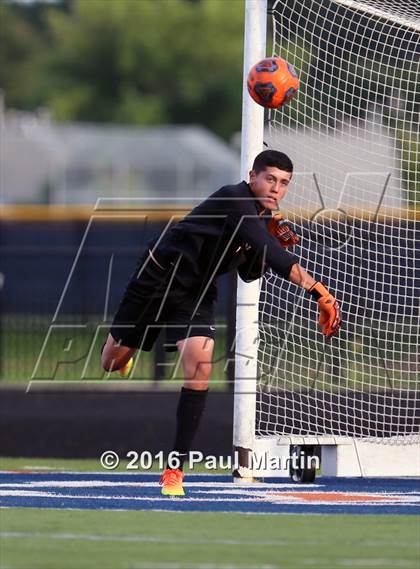 Thumbnail 2 in Oswego @ Naperville North photogallery.