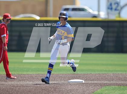 Thumbnail 3 in Orem vs. Bountiful (UHSAA 5A Bracket Play) photogallery.