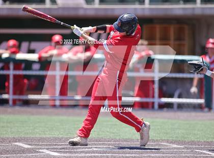 Thumbnail 1 in Orem vs. Bountiful (UHSAA 5A Bracket Play) photogallery.