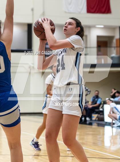 Thumbnail 2 in Johnson vs MacArthur [Douglas] photogallery.