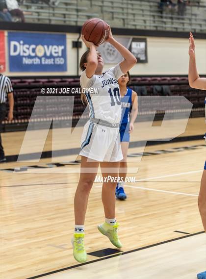 Thumbnail 2 in Johnson vs MacArthur [Douglas] photogallery.