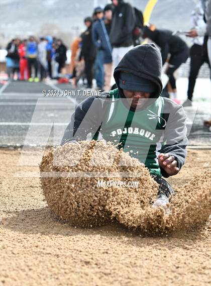 Thumbnail 1 in Taos Invitational photogallery.