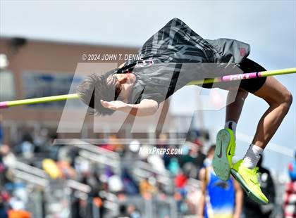 Thumbnail 3 in Taos Invitational photogallery.