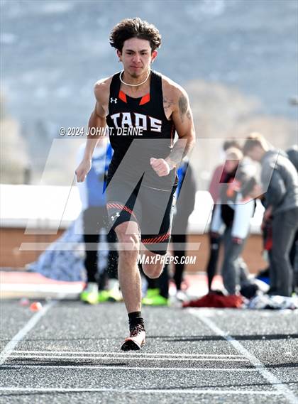 Thumbnail 2 in Taos Invitational photogallery.