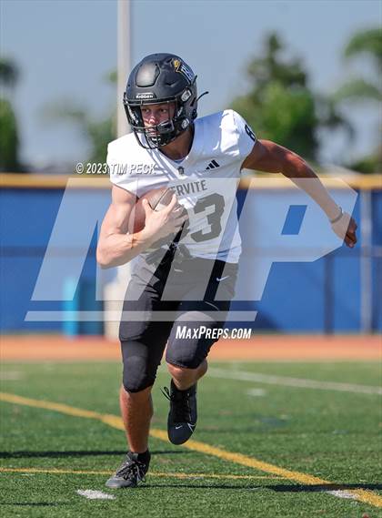 Thumbnail 1 in Servite @ Los Alamitos photogallery.