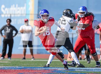 Thumbnail 1 in Servite @ Los Alamitos photogallery.