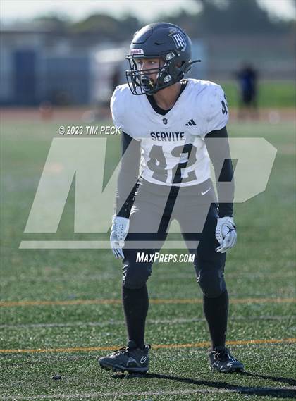 Thumbnail 3 in Servite @ Los Alamitos photogallery.
