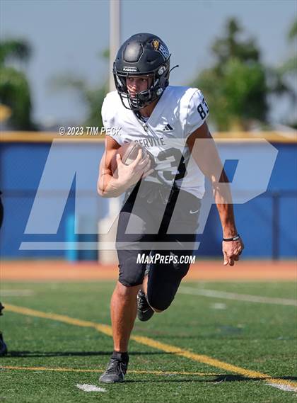 Thumbnail 2 in Servite @ Los Alamitos photogallery.