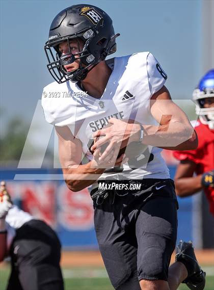 Thumbnail 1 in Servite @ Los Alamitos photogallery.