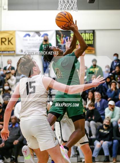 Thumbnail 3 in Long Beach Poly @ Foothill (CIF 2AA Semifinal Playoff) photogallery.