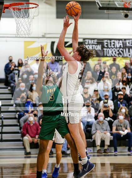 Thumbnail 2 in Long Beach Poly @ Foothill (CIF 2AA Semifinal Playoff) photogallery.