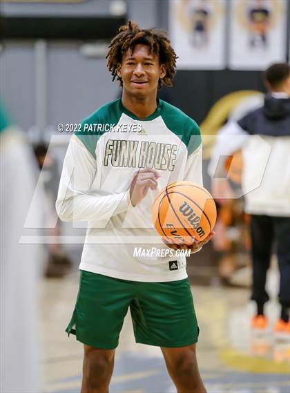 Thumbnail 1 in Long Beach Poly @ Foothill (CIF 2AA Semifinal Playoff) photogallery.