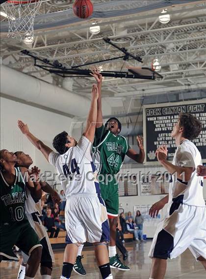 Thumbnail 2 in Aurora Central vs. Mullen (Rock Canyon Winter Shootout) photogallery.