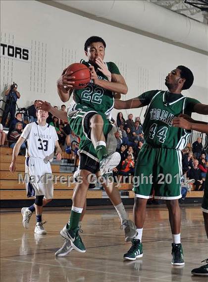 Thumbnail 2 in Aurora Central vs. Mullen (Rock Canyon Winter Shootout) photogallery.
