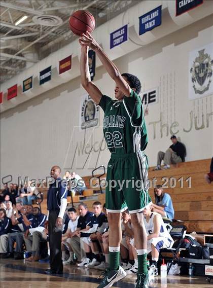 Thumbnail 2 in Aurora Central vs. Mullen (Rock Canyon Winter Shootout) photogallery.