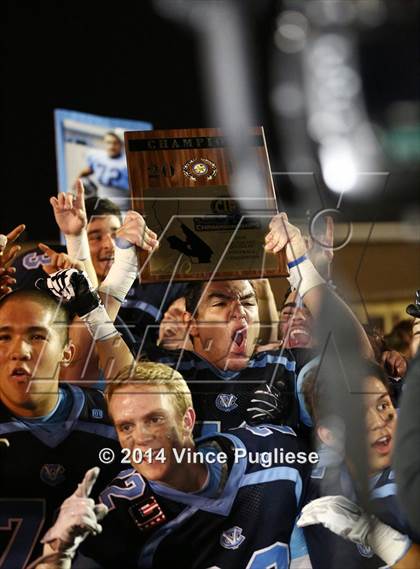 Thumbnail 2 in Downey vs. Crescenta Valley (CIF SS Southeast Final) photogallery.