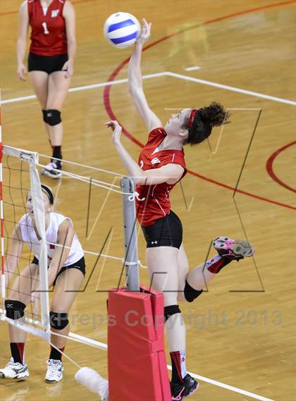 Thumbnail 1 in Wheatmore vs. Hendersonville (NCSHAA 2A Final) photogallery.
