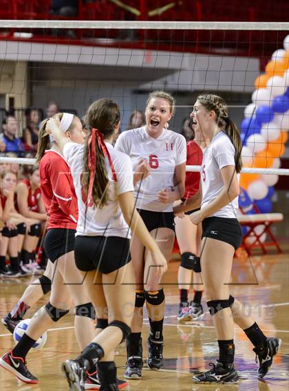 Thumbnail 1 in Wheatmore vs. Hendersonville (NCSHAA 2A Final) photogallery.
