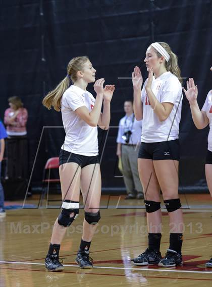 Thumbnail 3 in Wheatmore vs. Hendersonville (NCSHAA 2A Final) photogallery.