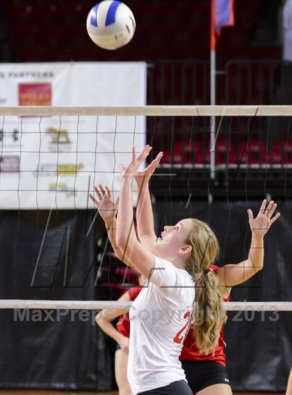 Thumbnail 3 in Wheatmore vs. Hendersonville (NCSHAA 2A Final) photogallery.