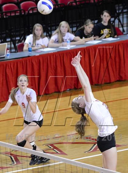 Thumbnail 3 in Wheatmore vs. Hendersonville (NCSHAA 2A Final) photogallery.