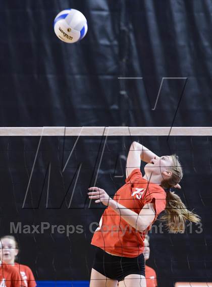 Thumbnail 2 in Wheatmore vs. Hendersonville (NCSHAA 2A Final) photogallery.
