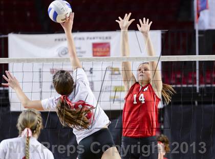 Thumbnail 2 in Wheatmore vs. Hendersonville (NCSHAA 2A Final) photogallery.