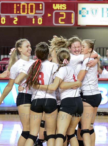 Thumbnail 1 in Wheatmore vs. Hendersonville (NCSHAA 2A Final) photogallery.