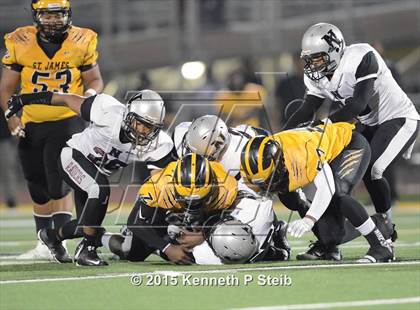 Thumbnail 2 in Northwest vs. St. James (LHSAA Class 3A Quarterfinal) photogallery.