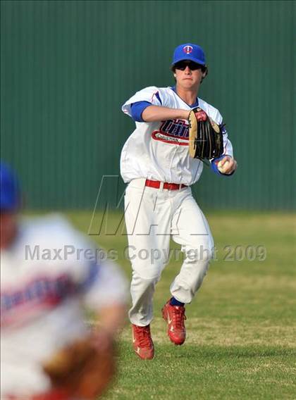 Thumbnail 1 in Naaman Forest vs Trinity Christian (Carrollton Diamond Classic) photogallery.