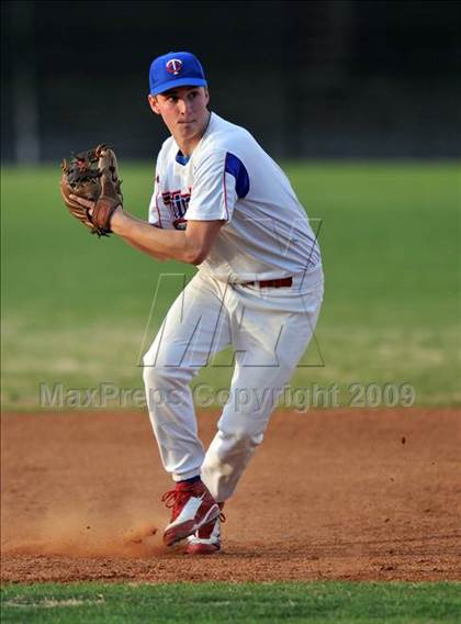 Thumbnail 1 in Naaman Forest vs Trinity Christian (Carrollton Diamond Classic) photogallery.