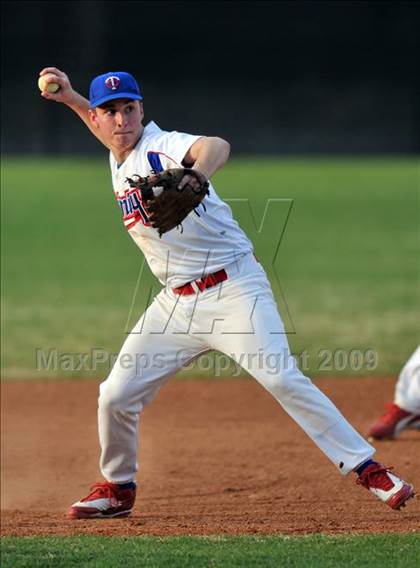 Thumbnail 3 in Naaman Forest vs Trinity Christian (Carrollton Diamond Classic) photogallery.