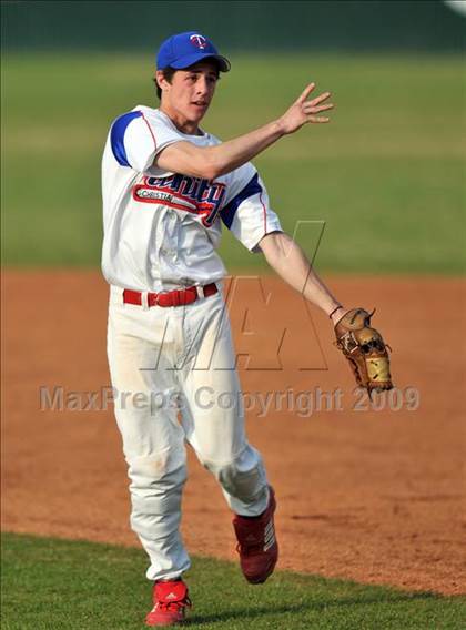 Thumbnail 1 in Naaman Forest vs Trinity Christian (Carrollton Diamond Classic) photogallery.
