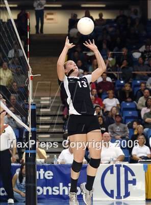 Thumbnail 2 in Archbishop Mitty vs. Mira Costa (State D2 Final) photogallery.