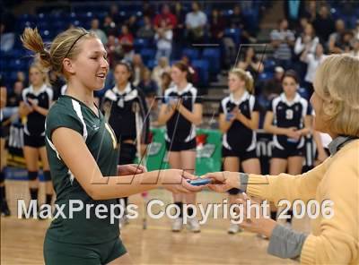 Thumbnail 2 in Archbishop Mitty vs. Mira Costa (State D2 Final) photogallery.