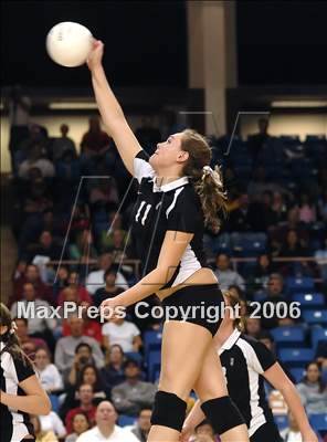 Thumbnail 1 in Archbishop Mitty vs. Mira Costa (State D2 Final) photogallery.