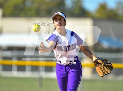 Thumbnail 2 in Warren vs O'Connor photogallery.